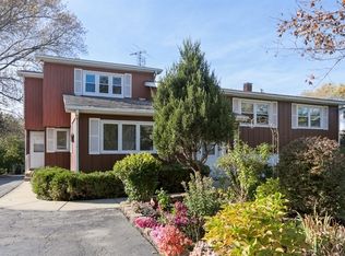 424 Highland Rd UNIT 2, Willowbrook, IL 60527