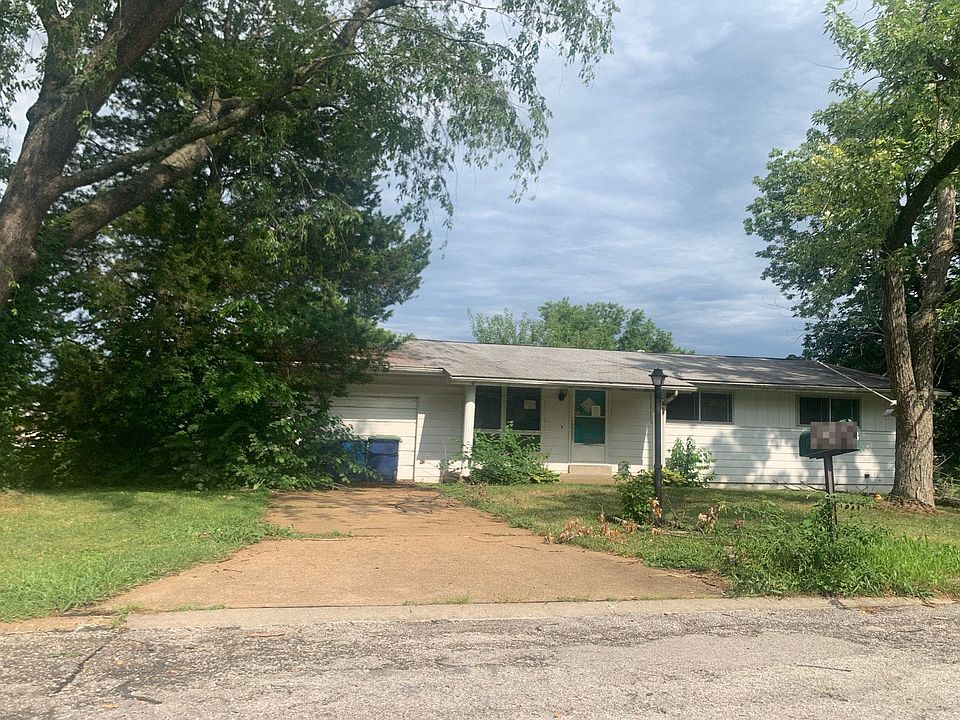 1st image of 10038 Stratton Dr
