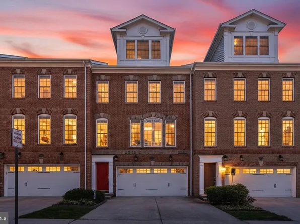 7897 Carbondale Way, Springfield, VA 22153