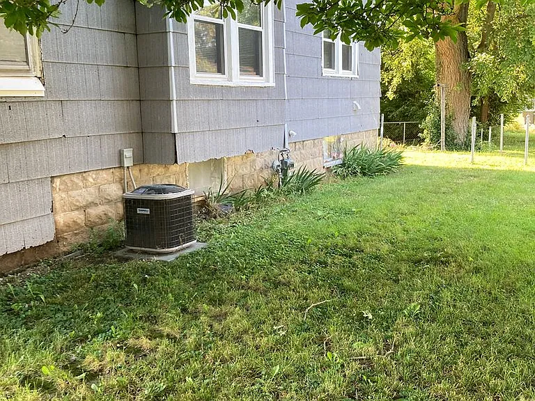 605 W Beechwood Ave — Photo 4