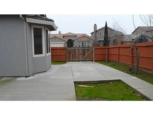 9736 Mountain Vista Cir Photo 1