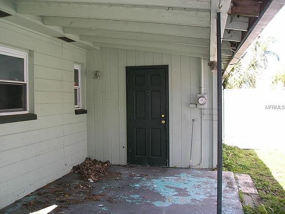4th image of 2418 40th Ave N