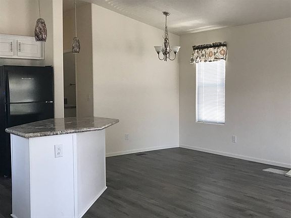 3rd image of 12550 Carson St Space 2