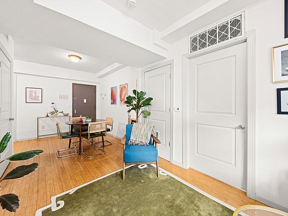 3rd image of 509 Myrtle Ave APT 4A