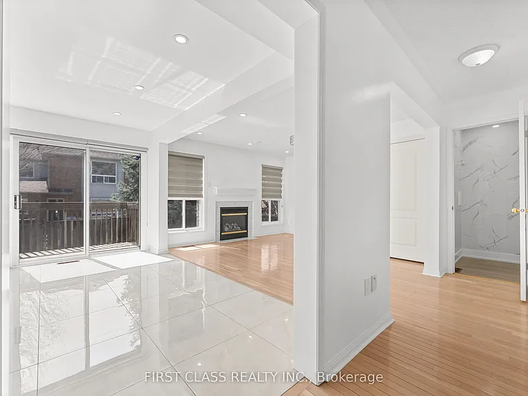 5554 Churchill Meadows Blvd #MAIN — Photo 4