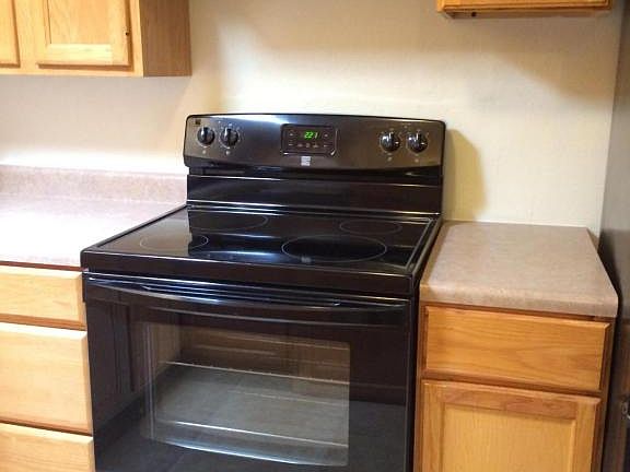 5th image of 4028 S 14th Ave