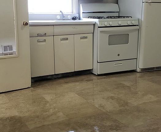 4th image of 417 S Michigan Ave APT 4