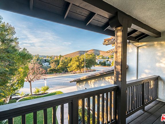 3rd image of 2799 Autumn Ridge Dr