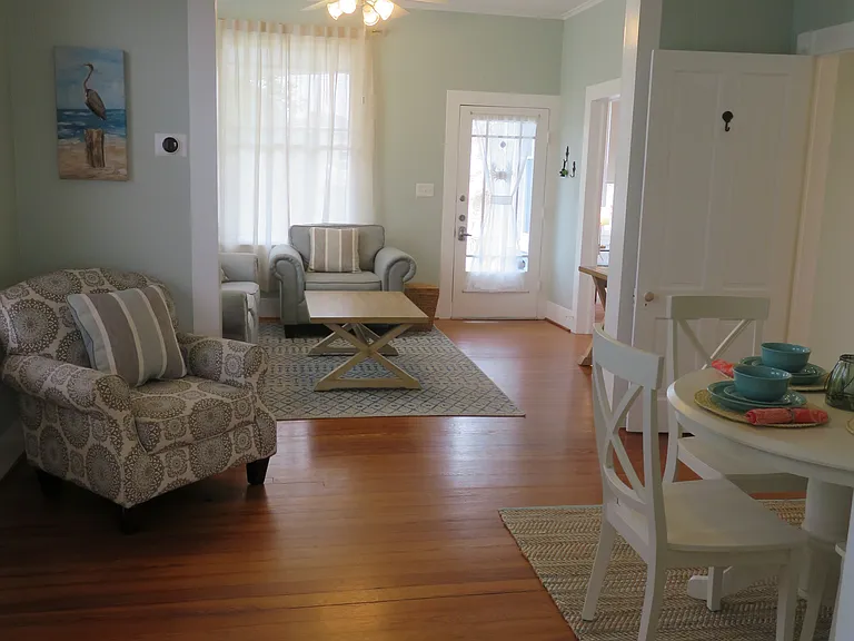 3408 Avenue O 1/2 — Photo 9