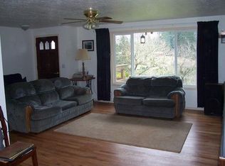 41313 SE Wildcat Mountain Dr, Eagle Creek, OR 97022