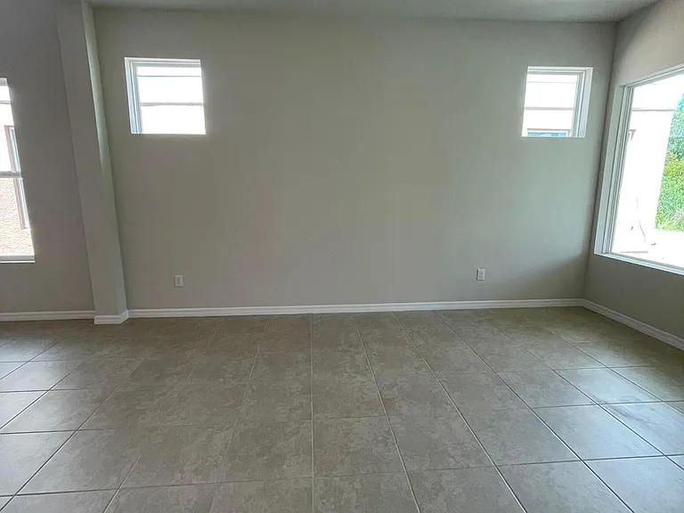 28583 Cozy Creek Dr — Photo 11