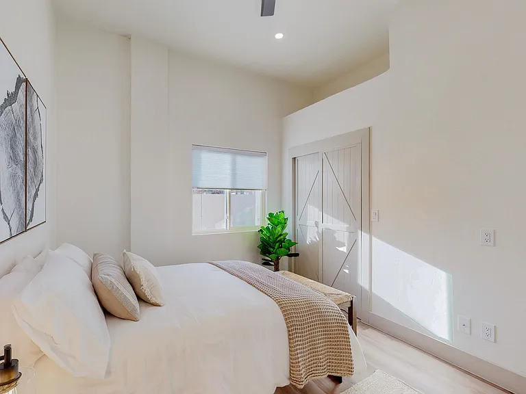 223 Sierra Dr SE #C2 — Photo 17
