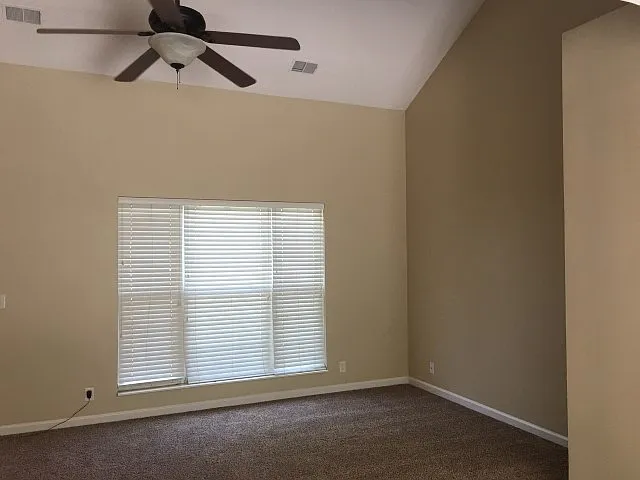 2120 Loudenslager Dr — Photo 2
