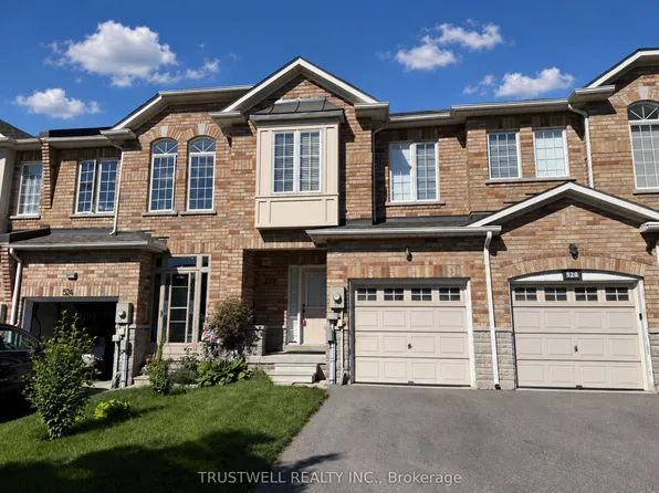 522 Ainsworth Dr, Newmarket, ON L3Y 8W9