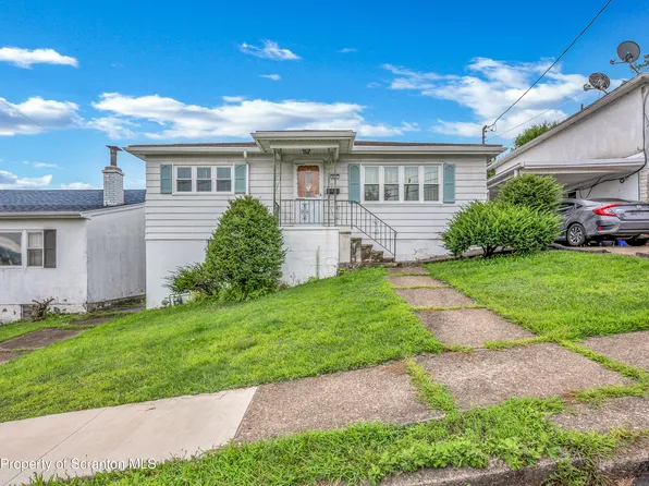 617 W Elm St, Scranton, PA 18504