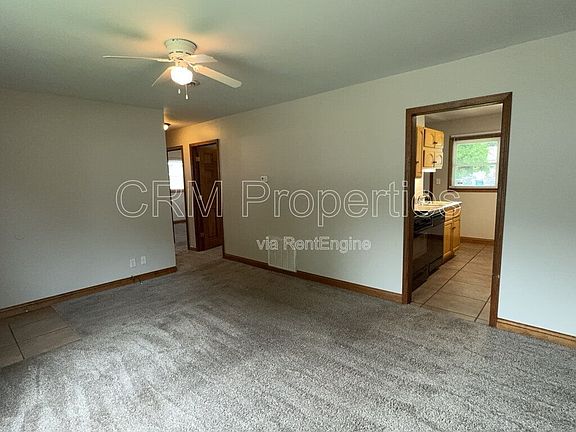 5th image of 1504 N Philips St