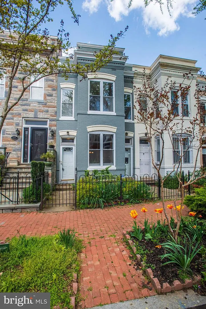 123 Thomas St NW photo 1