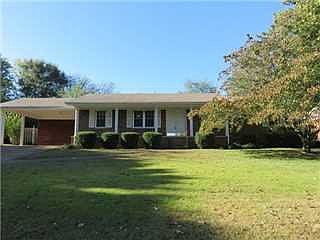 1st image of 1609 Beckman Dr