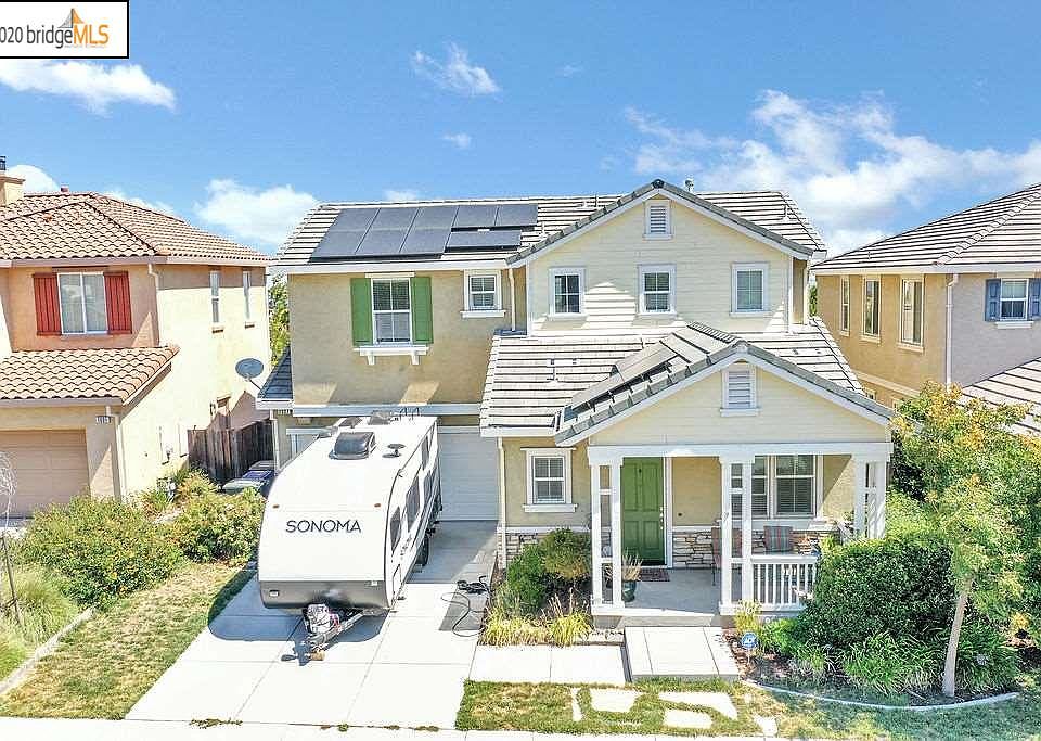 1st image of 1027 Ashbridge Bay Dr