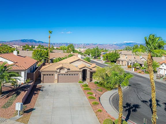 2nd image of 487 Donavista Ct