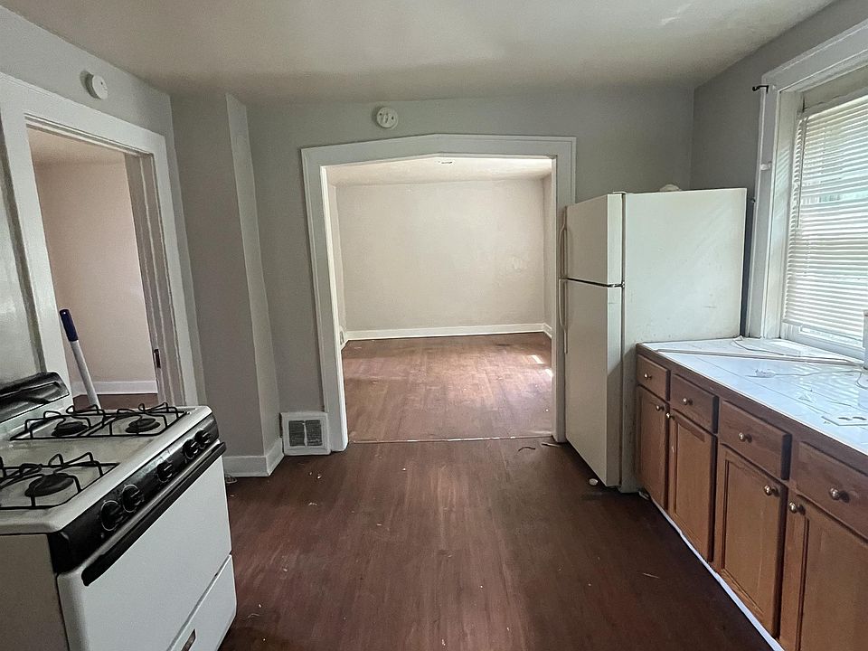 1st image of 4937 Walsh Ave #1F-1