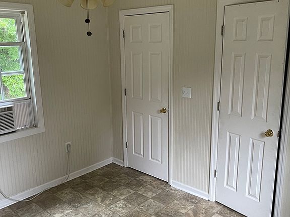3rd image of 70 Hazel Farm Rd
