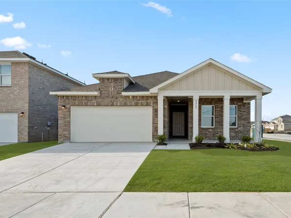 8269 Muscovy Dr, Fort Worth, TX 76179