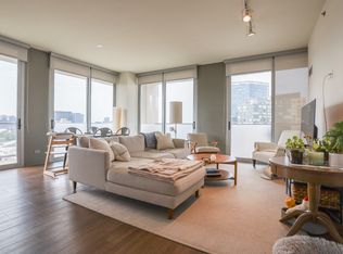 911 W Huron St #901, Chicago, IL 60642