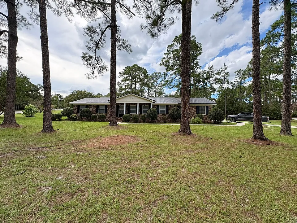 107 Teressa Dr