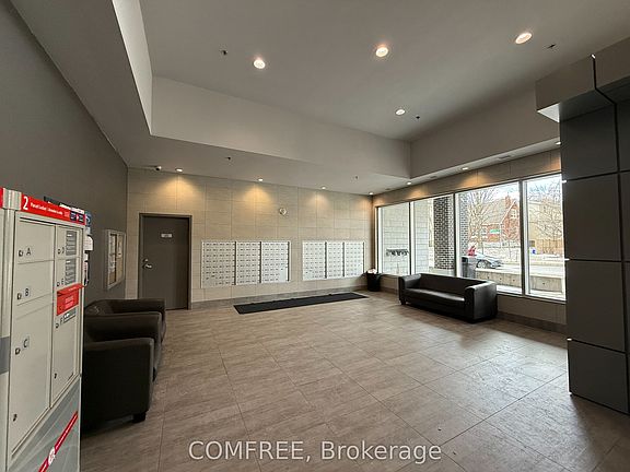 3rd image of 318 Spruce St #2