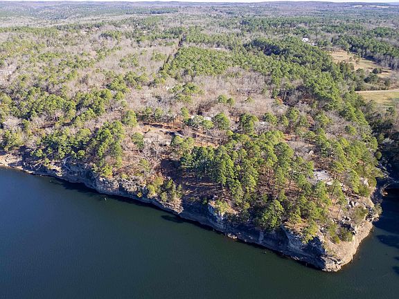 2nd image of 399 Lake Forest Estates Rd