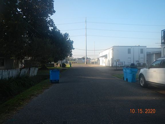 5th image of 122 Saint Charles St