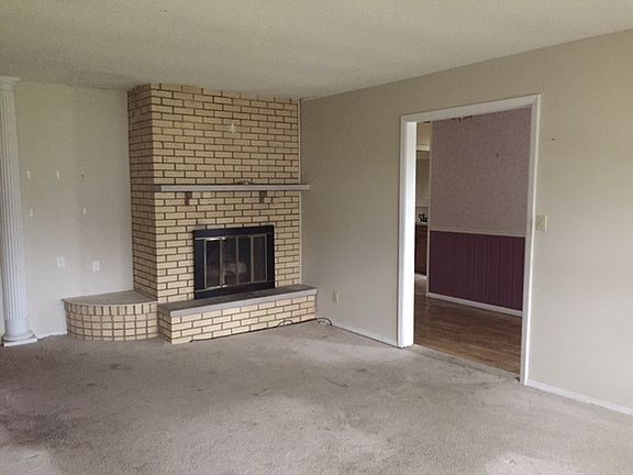 2nd image of 1624 N County Road 160 E