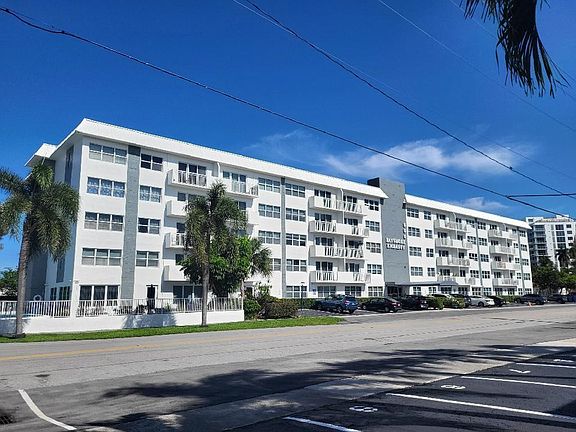 2nd image of 550 Bayshore Drive #104