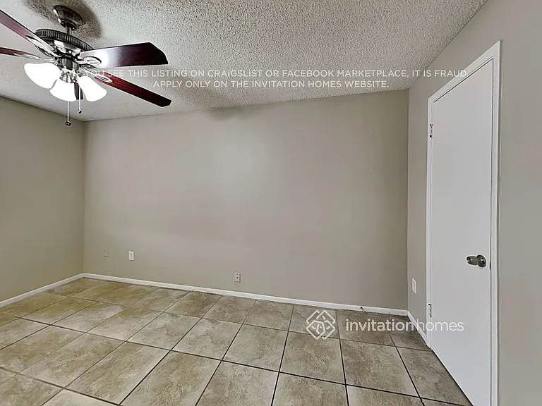 7140 W North Ln — Photo 10