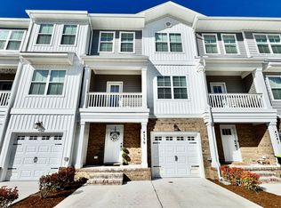 4339 Pinter Ln, Norfolk, VA 23518