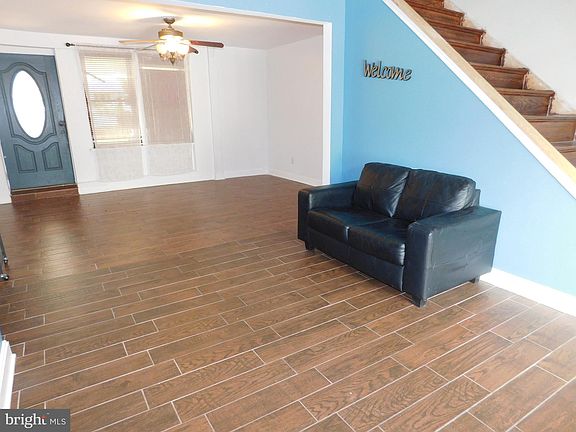 4th image of 3610 Elmwood Dr
