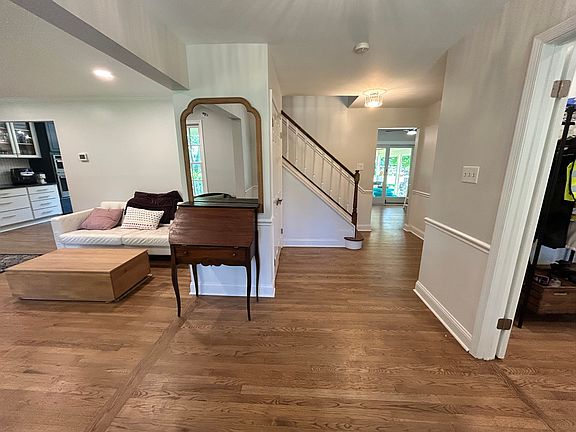 2nd image of 11902 Holly Spring Dr