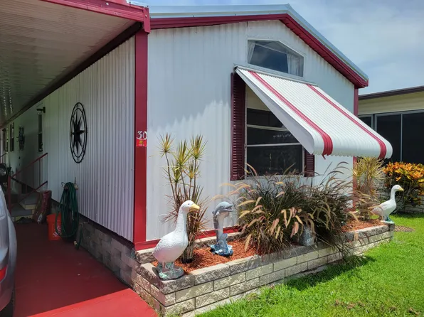 30 Larkspur Ave, Palmetto, FL 34221