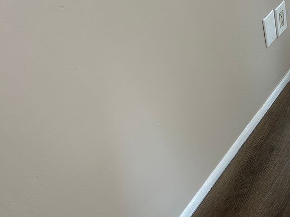 3rd image of 560 73rd Ave N