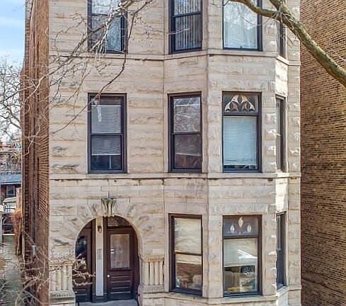 4th image of 3532 N Wilton Ave #1W