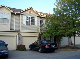 1010 Grovewood Dr, Beech Grove, IN 46107