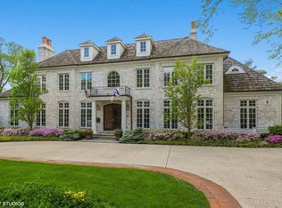 4 Golf Ln, Winnetka, IL 60093