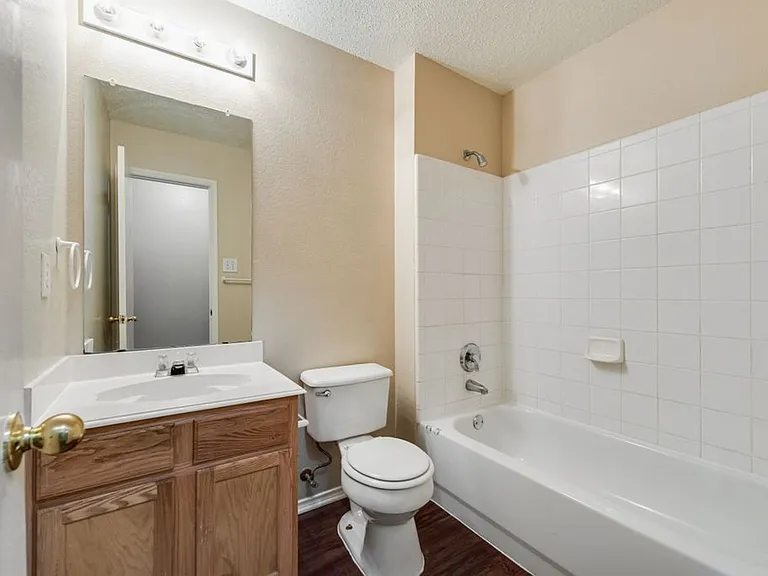 636 Canyon Pl — Photo 10