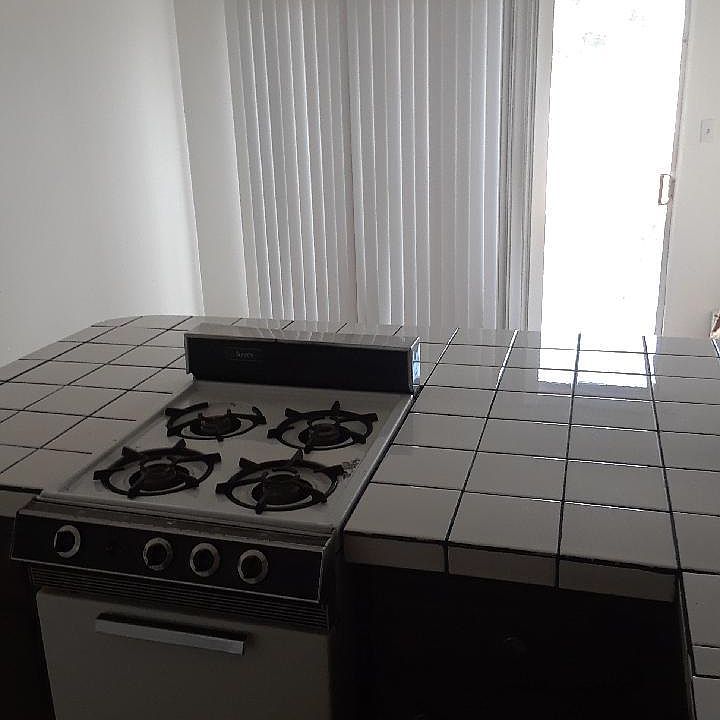 1st image of 217 Craig Ct #C