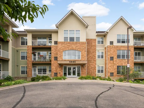 5445 Boone Ave N APT 114, New Hope, MN 55428