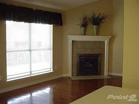 5th image of 1404 Belaire Dr