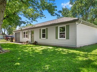 170 Midway Ct S, Hope, IN 47246