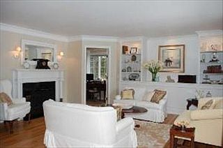 3rd image of 2704 Royal Kings Ct