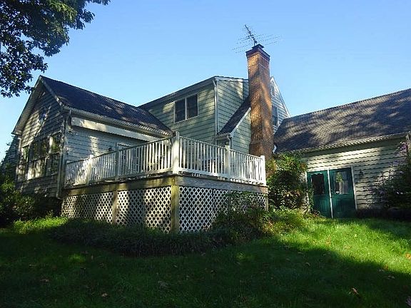 2nd image of 2735 Meadow Tree Dr